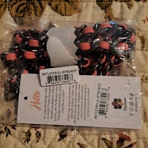 Lug chain strap